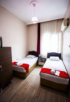 Cicek Palas Otel İzmir Eksteriør bilde